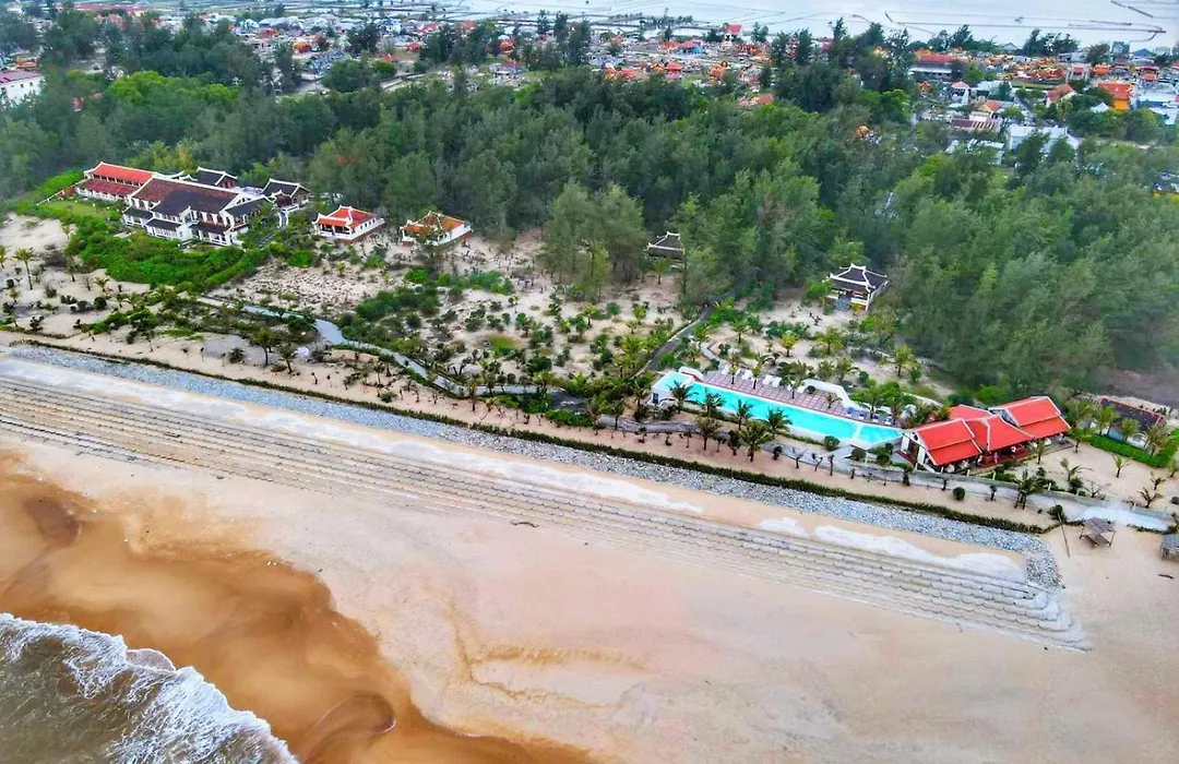 Villa Louise Hue Beach Boutique Hotel-1